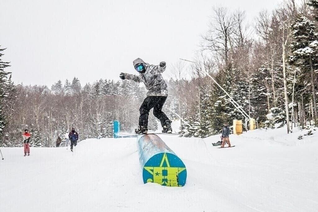 Enjoy The Long Range View, Ski In N Out Top Of The Mountain Condo Snowshoe Ngoại thất bức ảnh
